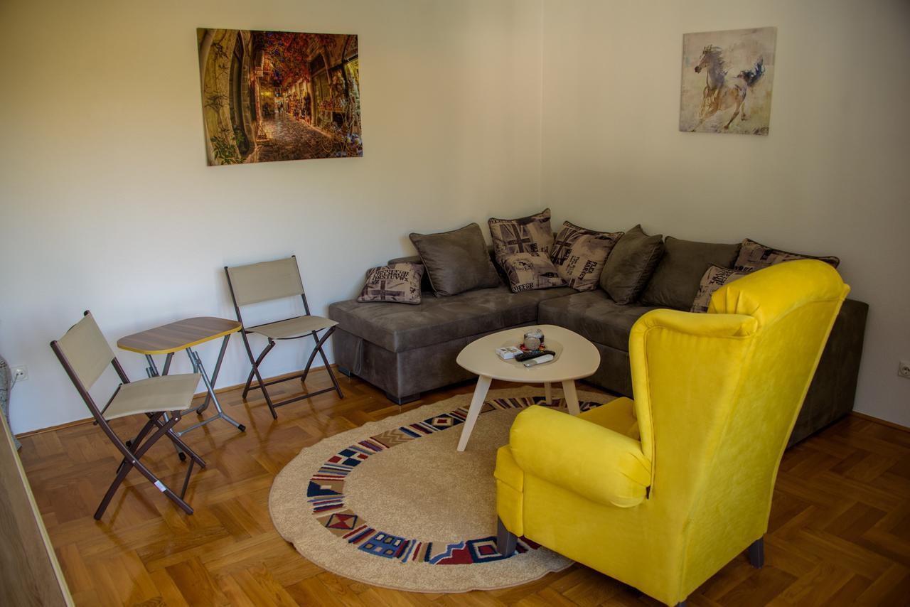 Apartman Dijana Kotor Eksteriør billede